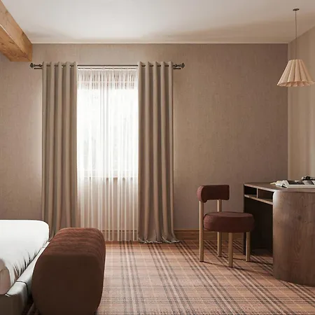 Sonder The Rochebrune